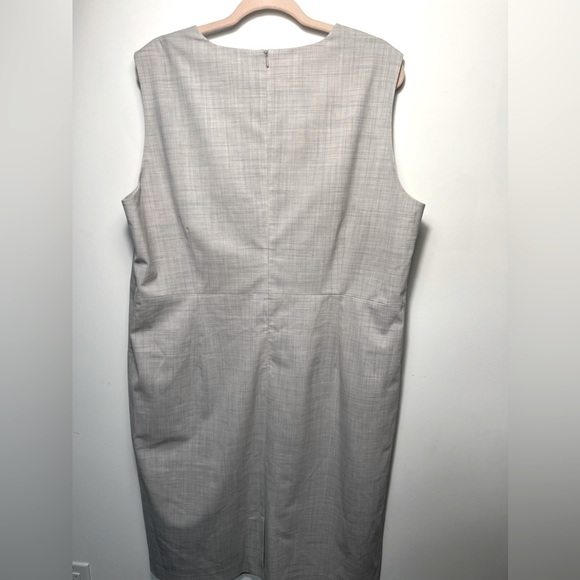 💗 HOST PICK 💗 NWOT Neiman Marcus grey lightweight wool dress sz 2X or US 20 - Picture 3 of 9